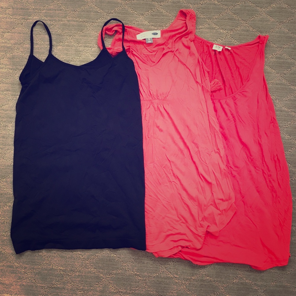 Maternity shirts